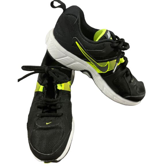 Nike Dart 10 Sneakers - Picture 2 of 6